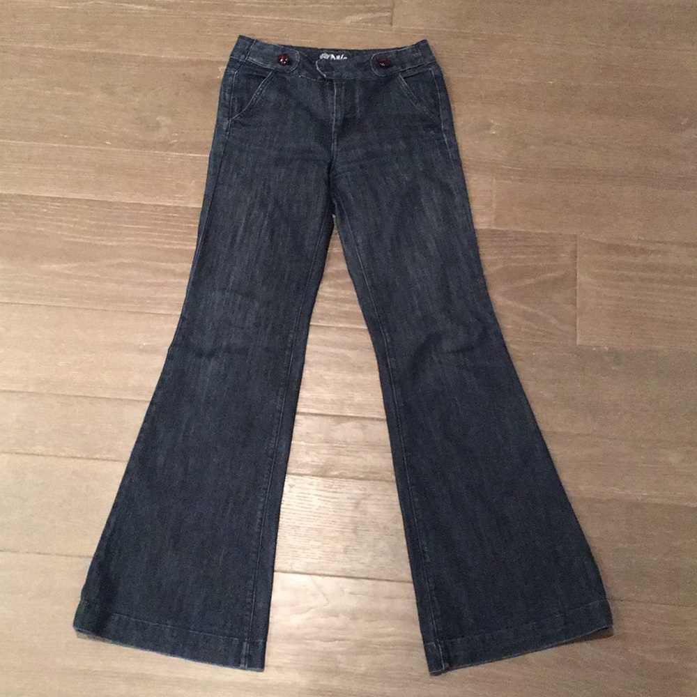 Anlo Bell-Bottom Jeans
